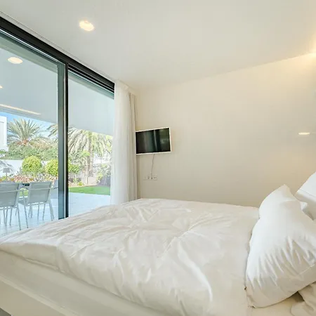 Don Carlos - Adults Only ! Apartamento