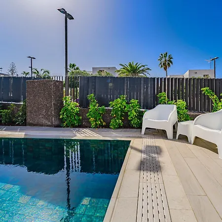 Don Carlos - Adults Only ! Плая-де-лас-Америкас